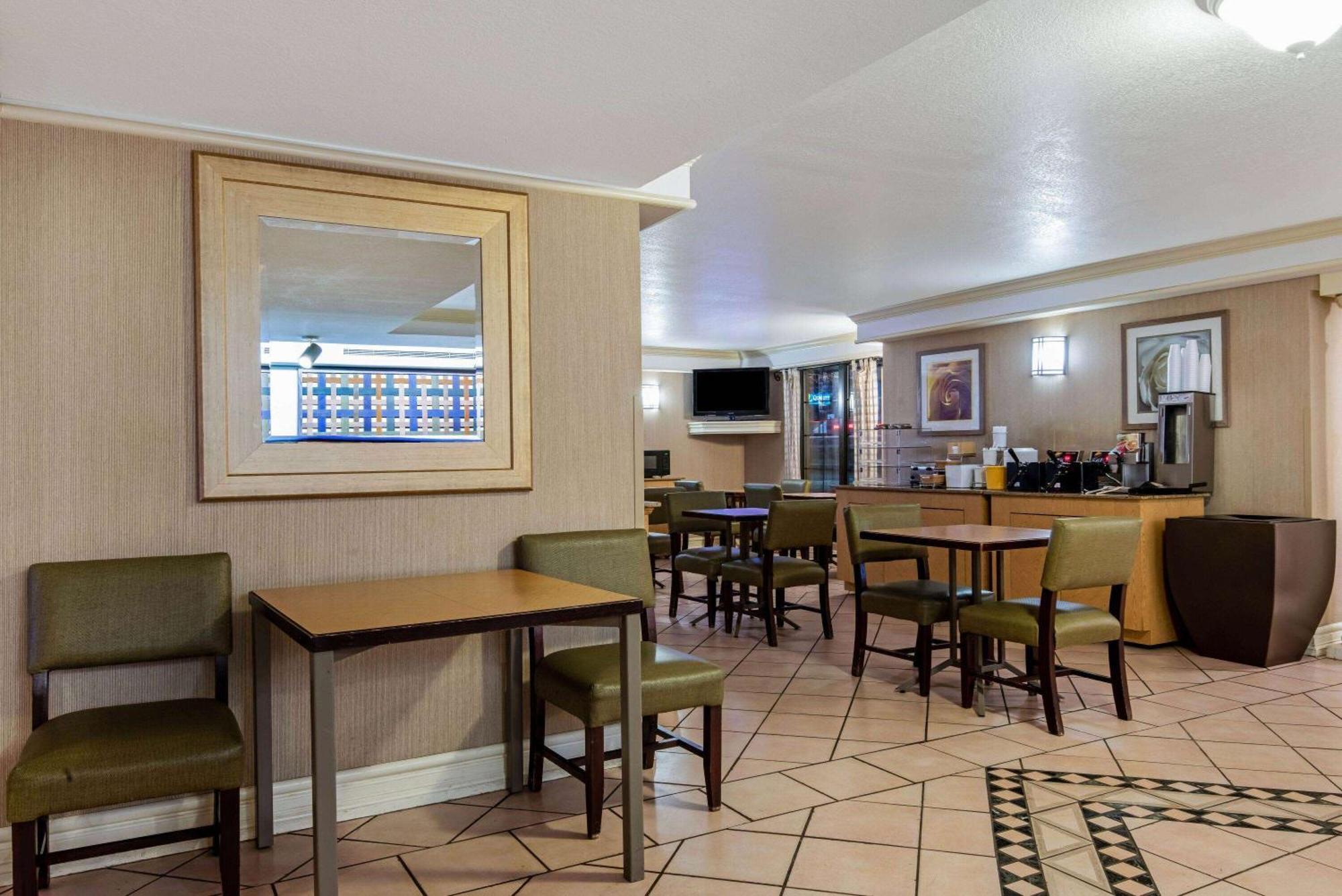 La Quinta Inn By Wyndham Amarillo Mid-City Luaran gambar